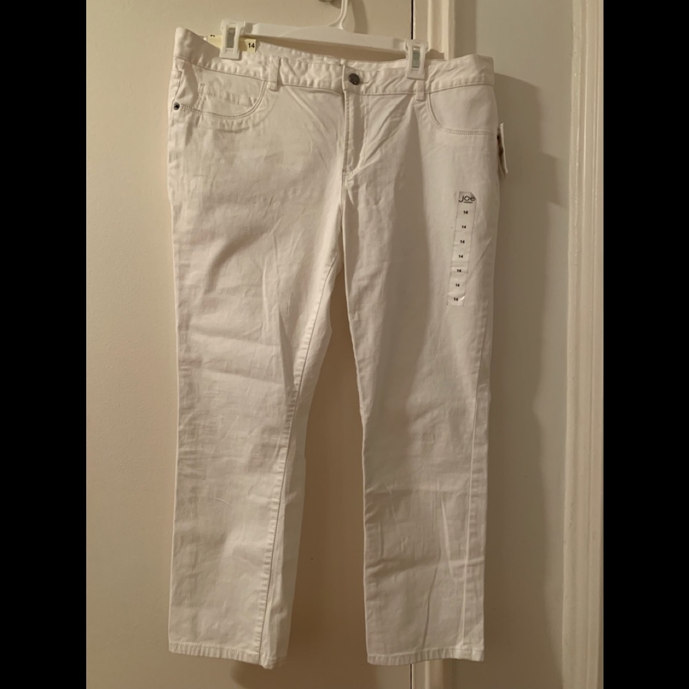 NWT Joe’s white Jean Capri pants